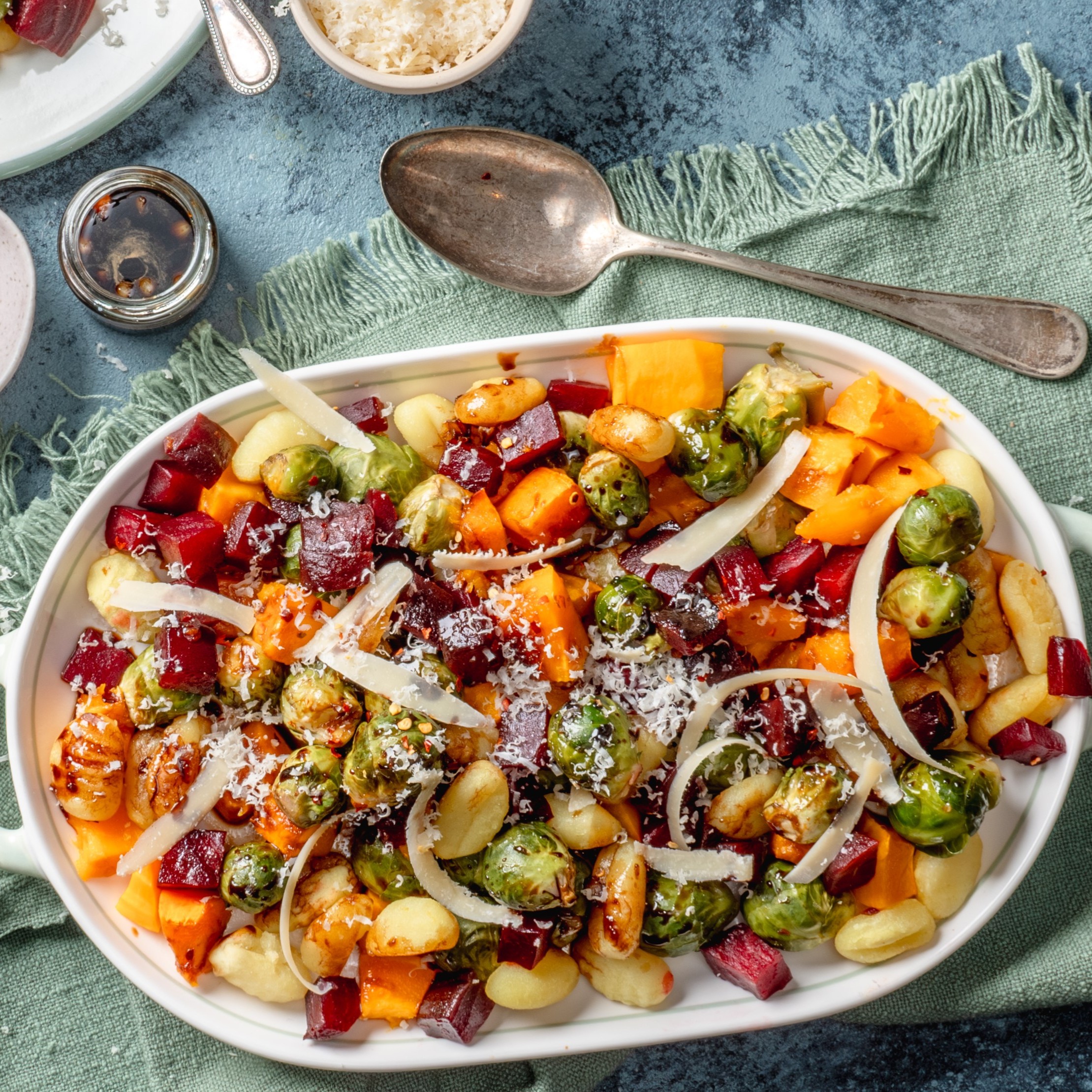 Bandeja de verduras de otoño, image size:2219x2219