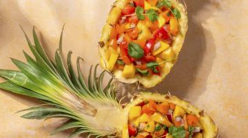 ananas paprika salade
