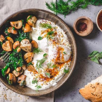 Breakfast with mushrooms and spinach
