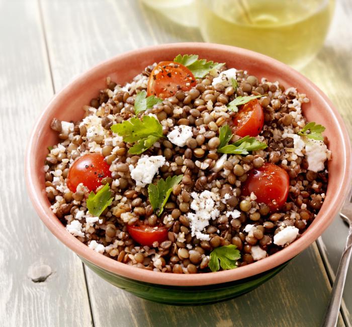 linzensalade met tomaat