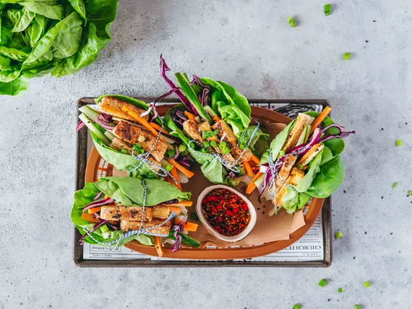wrap lettuce